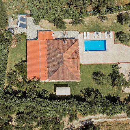 Planos Villa Exterior foto