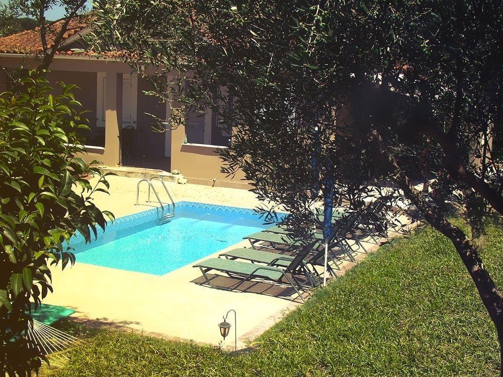 Planos Villa Exterior foto